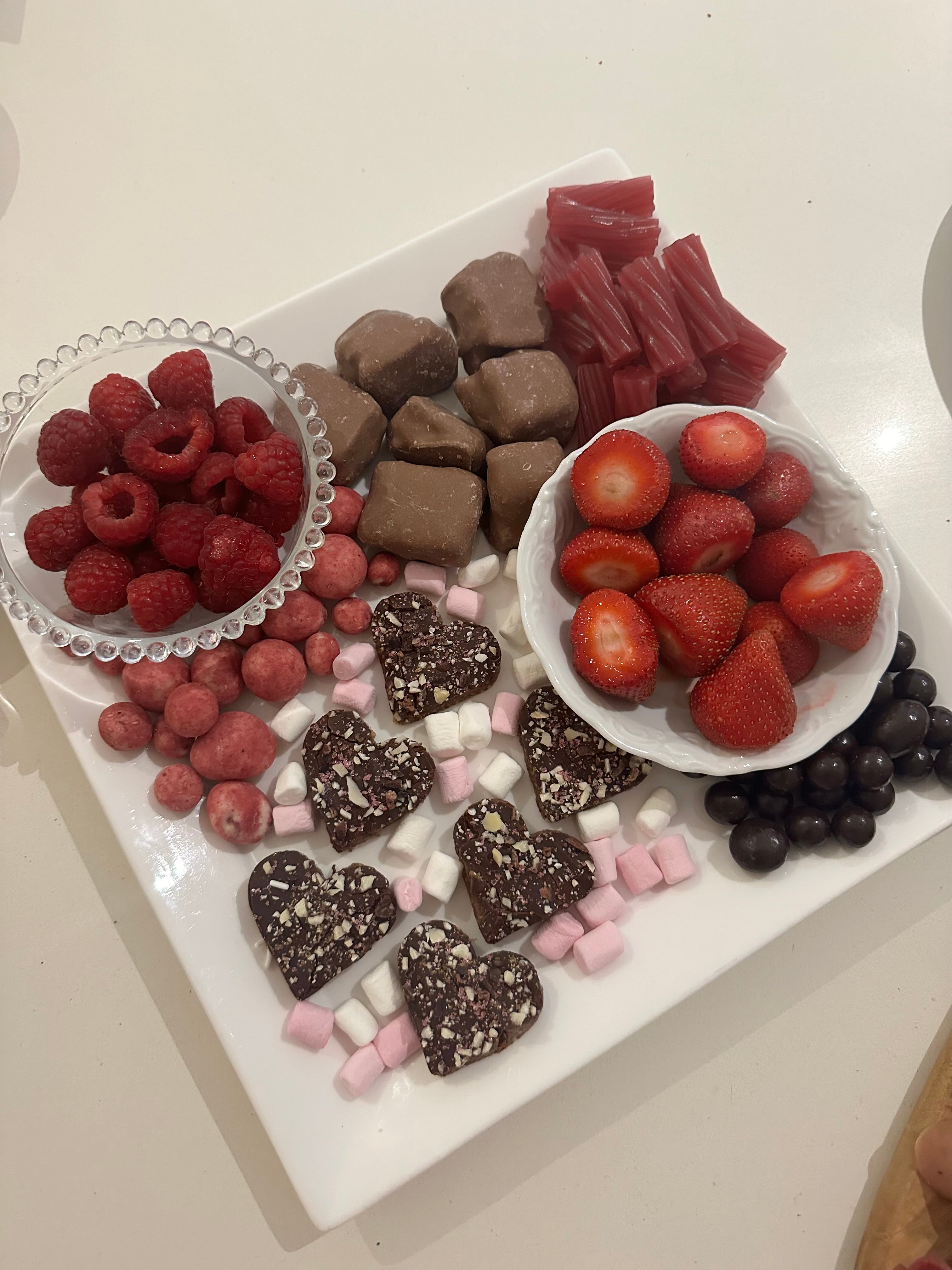 Date, Almond and Cacao Slices